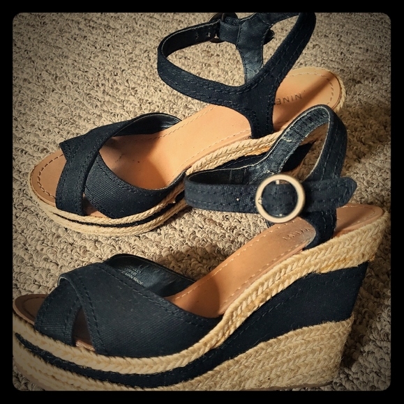 Nine West Women Nine West Flat form Sandals